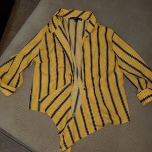 Long sleeve Button front shirt